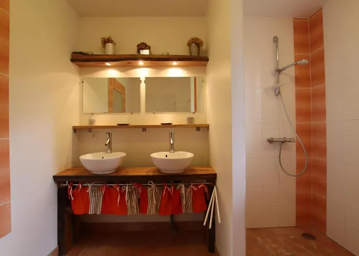 Bonnevigne Lys (Pyrenees-Atlantiques)